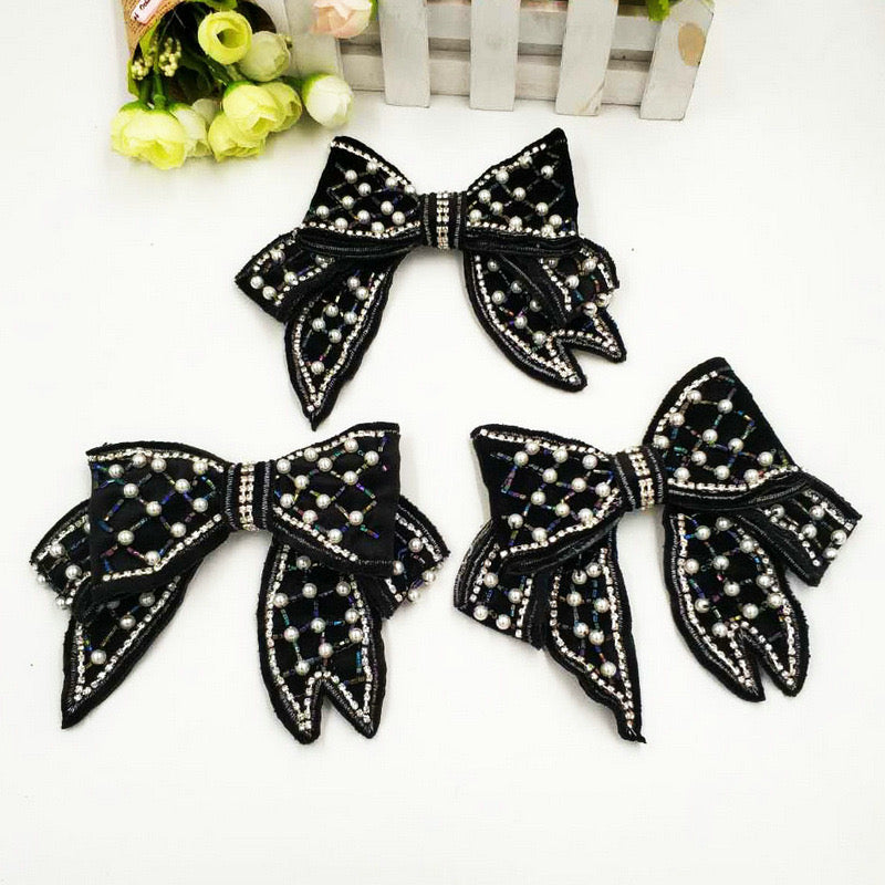 Bows of Shoes and Accessories Rhinestone Appliques, Dimension 5X5 inches wide