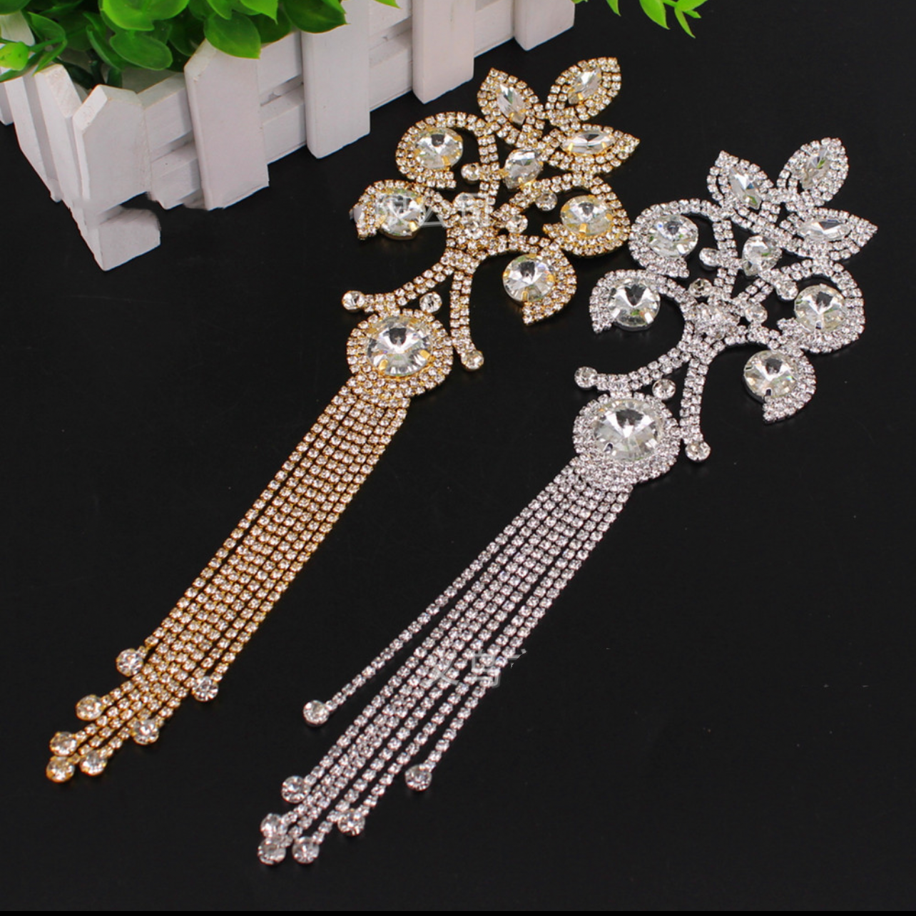 rhinestone applique, bridal rhinestone, rhinestone flower, dangling rhinestone