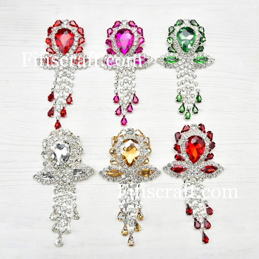 Colored Rhinestone Pin, Rhinestone Broch, Rhinestone central pieces.