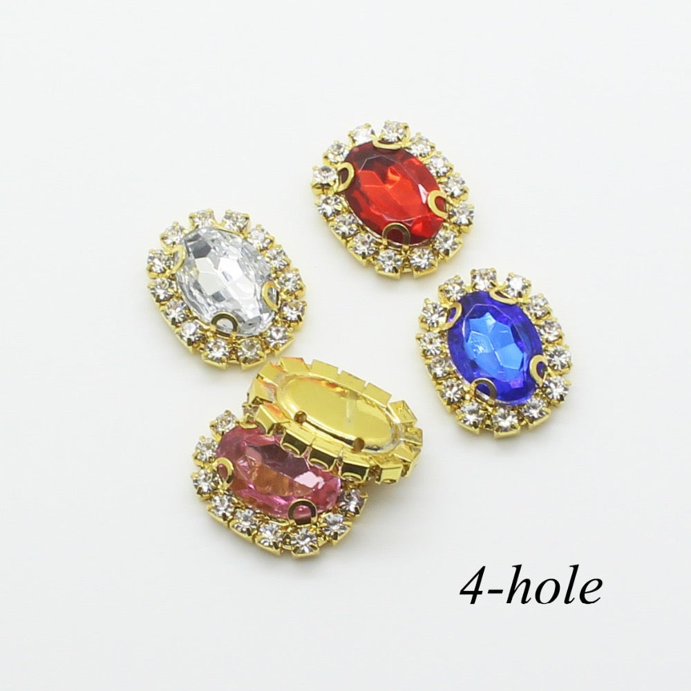 13X18 mm oval shape Rhinestone flatback with 1 layer of white Rhinestone trim and 4 claws, perfect for hand sew or glue on