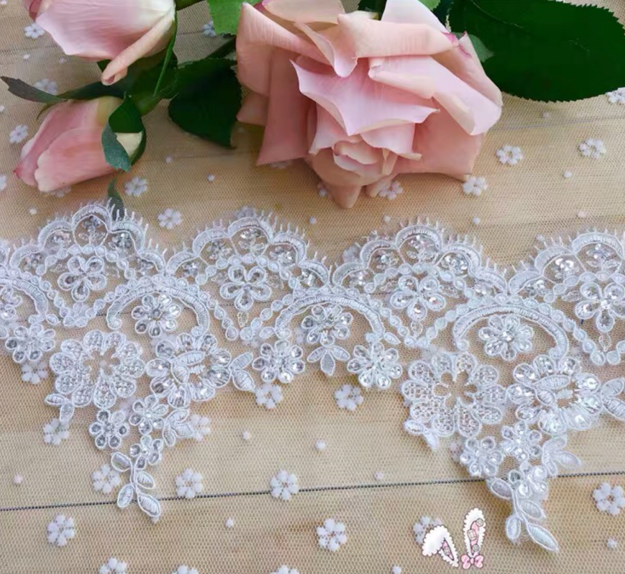 Large size embroidered lace trim